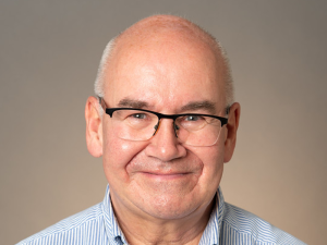 Graham MacIntosh headshot