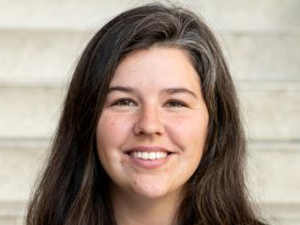 Rebecca Morrow headshot