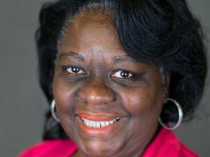 Diane Alston headshot