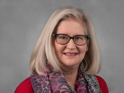 Christine Thomas headshot