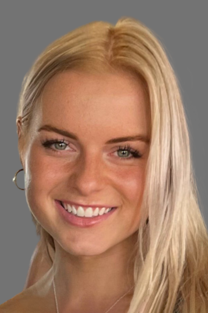 Vera Thomas Headshot