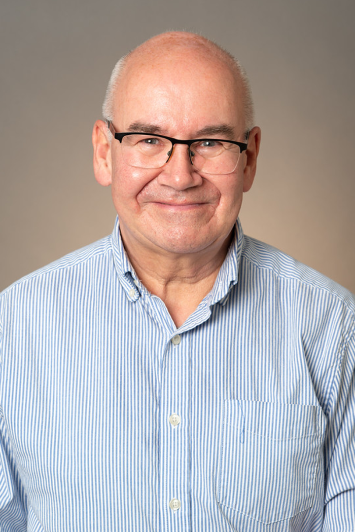 Graham MacIntosh headshot