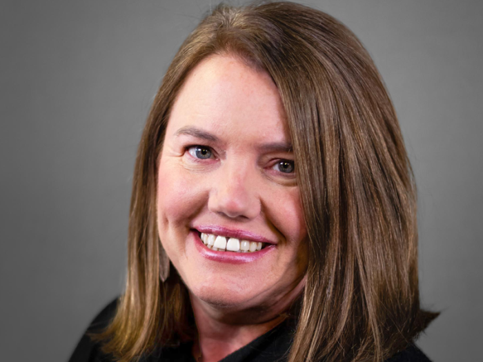 Jennifer Walsh headshot