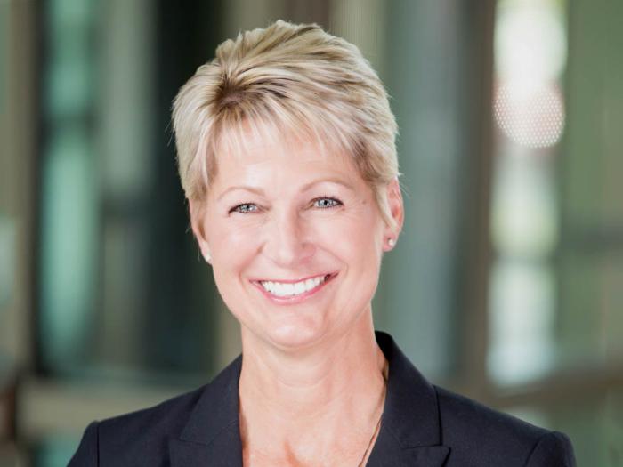Angie McNelis