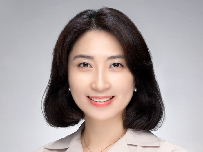 Dr. Hee Jun Kim headshot article photo